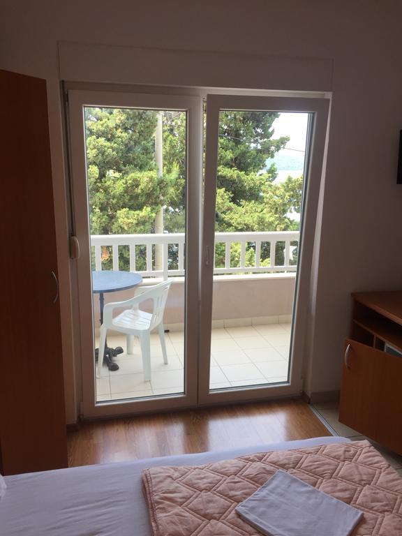 נאום Apartments Kristic מראה חיצוני תמונה